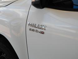 2021 Toyota Hilux SR