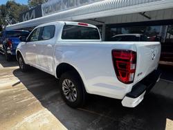 2024 Mazda BT-50 XT