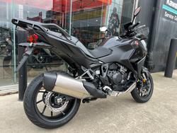2025 Honda NT1100A ABS BLACK
