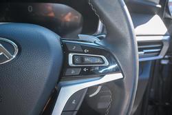 2025 LDV D90 Executive