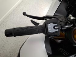 2025 Suzuki GSX-R1000R red