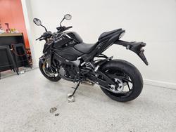 2025 Suzuki GSX-S1000 Black