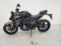2025 Suzuki GSX-S1000 Black