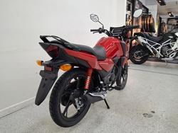 2026 Honda CB125F (CBF125) red