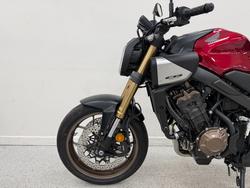 2025 Honda CB650RAC Red