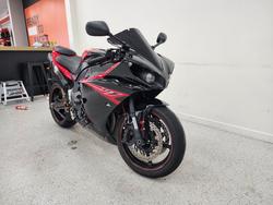 2012 YAMAHA YZF-R1 Red
