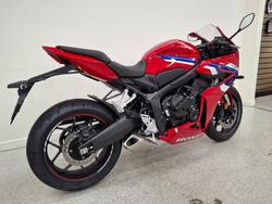 2025 Honda CBR650RAC Red
