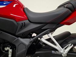 2025 Honda CBR650RAC Red