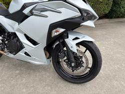 2024 Kawasaki NINJA 500 White