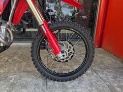 2025 Honda CRF250R RED