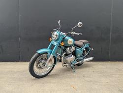 2025 Royal Enfield (see Also Enfiel 2025 ROYAL ENFIELD 650CC CLASSIC 650 GREEN