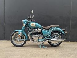 2025 Royal Enfield (see Also Enfiel 2025 ROYAL ENFIELD 650CC CLASSIC 650 GREEN