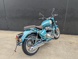 2025 Royal Enfield (see Also Enfiel 2025 ROYAL ENFIELD 650CC CLASSIC 650 GREEN