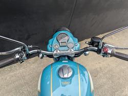 2025 Royal Enfield (see Also Enfiel 2025 ROYAL ENFIELD 650CC CLASSIC 650 GREEN