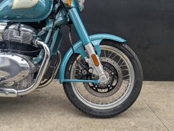 2025 Royal Enfield (see Also Enfiel 2025 ROYAL ENFIELD 650CC CLASSIC 650 GREEN