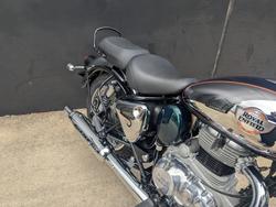 2025 Royal Enfield (see Also Enfiel CLASSIC 350 HALCYON Emerald Chrome