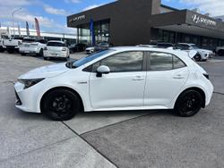 2020 Toyota Corolla Ascent Sport Hybrid