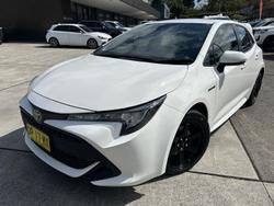 2020 Toyota Corolla Ascent Sport Hybrid