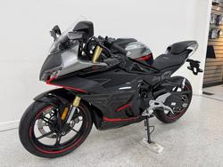 2024 CFMOTO 450 SR ABS NEBULA BLACK