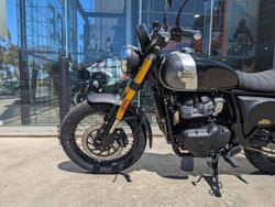 2026 Royal Enfield (see Also Enfiel 2026 Royal Enfield (see Also Enfiel 650CC BEAR 650 Road Golden Shadow