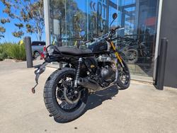 2026 Royal Enfield (see Also Enfiel 2026 Royal Enfield (see Also Enfiel 650CC BEAR 650 Road Golden Shadow