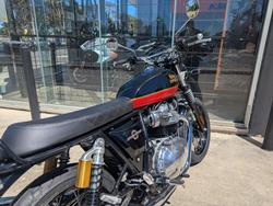 2026 Royal Enfield (see Also Enfiel 2026 Royal Enfield (see Also Enfiel 650CC INTERCEPTOR 650 E5 DARK Road SUNSET STRIP