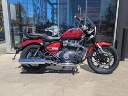 Royal Enfield (see Also Enfiel 2025 Royal Enfield (see Also Enfiel 650CC Super Meteor 650 Road