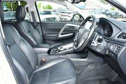 2024 Mitsubishi Pajero Sport GLS