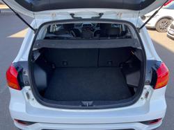 2019 Mitsubishi ASX ES