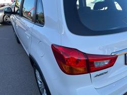 2019 Mitsubishi ASX ES