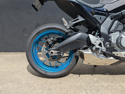 2025 CFMOTO 2025 CF MOTO 675CC 675SR-R ABS Glacier White