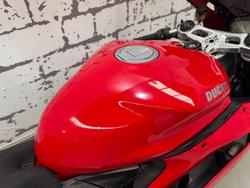 2015 Ducati 899 Panigale Panigale Red