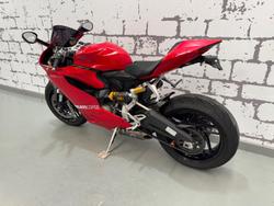 2015 Ducati 899 Panigale Panigale Red