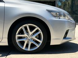 2016 Lexus CT 200h Luxury ZWA10R Titanium