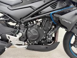 2025 CFMOTO 450 NK NEBULA BLACK