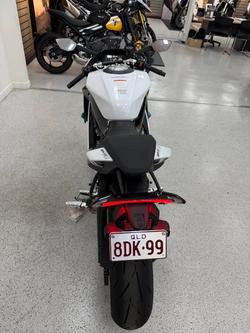 2025 CFMOTO 2025 CF Moto 675CC 675SR-R ABS Road NEBULA WHITE