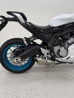 2025 CFMOTO 2025 CF Moto 675CC 675SR-R ABS Road NEBULA WHITE