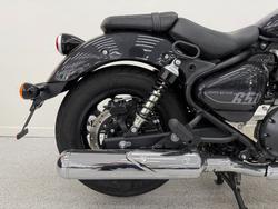 2025 Royal Enfield SUPER METEOR 650 Black