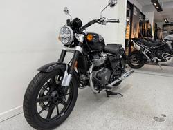 2025 Royal Enfield SUPER METEOR 650 Black