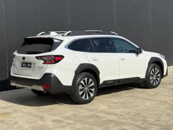 2025 Subaru Outback AWD Touring XT