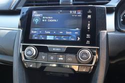 2019 Honda Civic +LUXE 10th Gen MY19 Platinum White