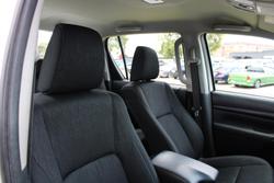 2022 Toyota Hilux SR