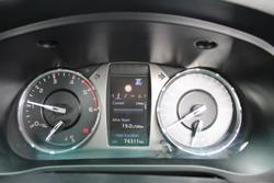 2022 Toyota Hilux SR