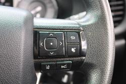 2022 Toyota Hilux SR