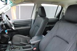 2022 Toyota Hilux SR