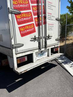 2007 Isuzu Npr 200 White