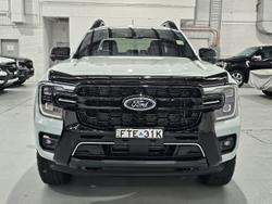 2025 Ford Ranger PHEV Stormtrak