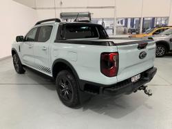 2025 Ford Ranger PHEV Stormtrak