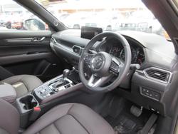 2025 Mazda CX-5 G25 Akera