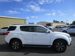 2020 Isuzu MU-X LS-T